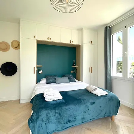 Luxe Piscine Centre De Villa Cannes