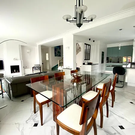 Vila Luxe Piscine Centre De *