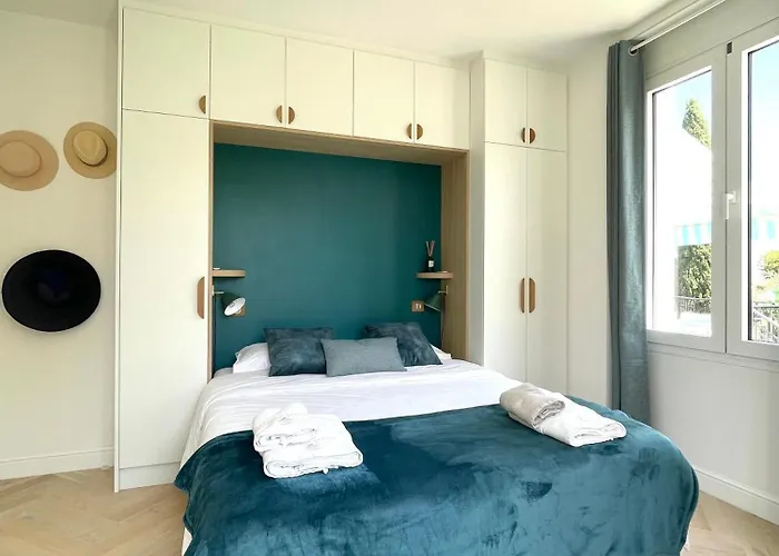 Luxe Piscine Centre De Willa Cannes