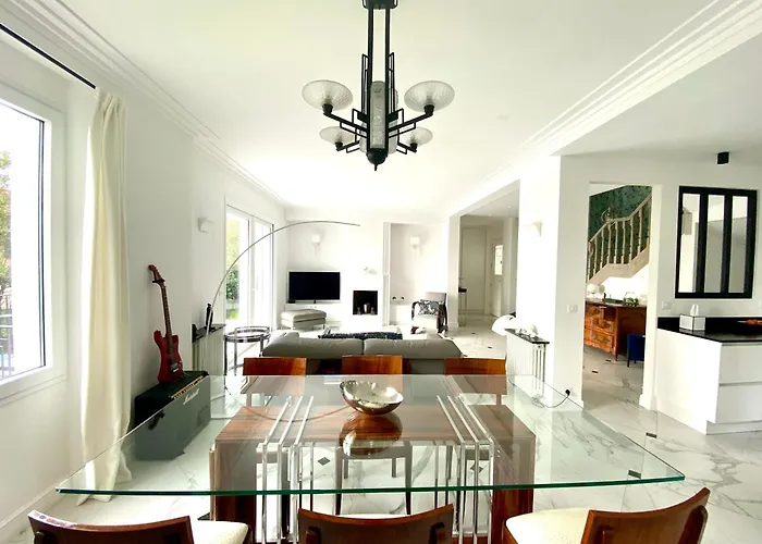 Luxe Piscine Centre De * Cannes