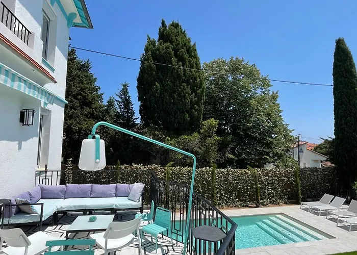 Luxe Piscine Centre De *