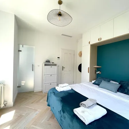 Luxe Piscine Centre De Βίλα